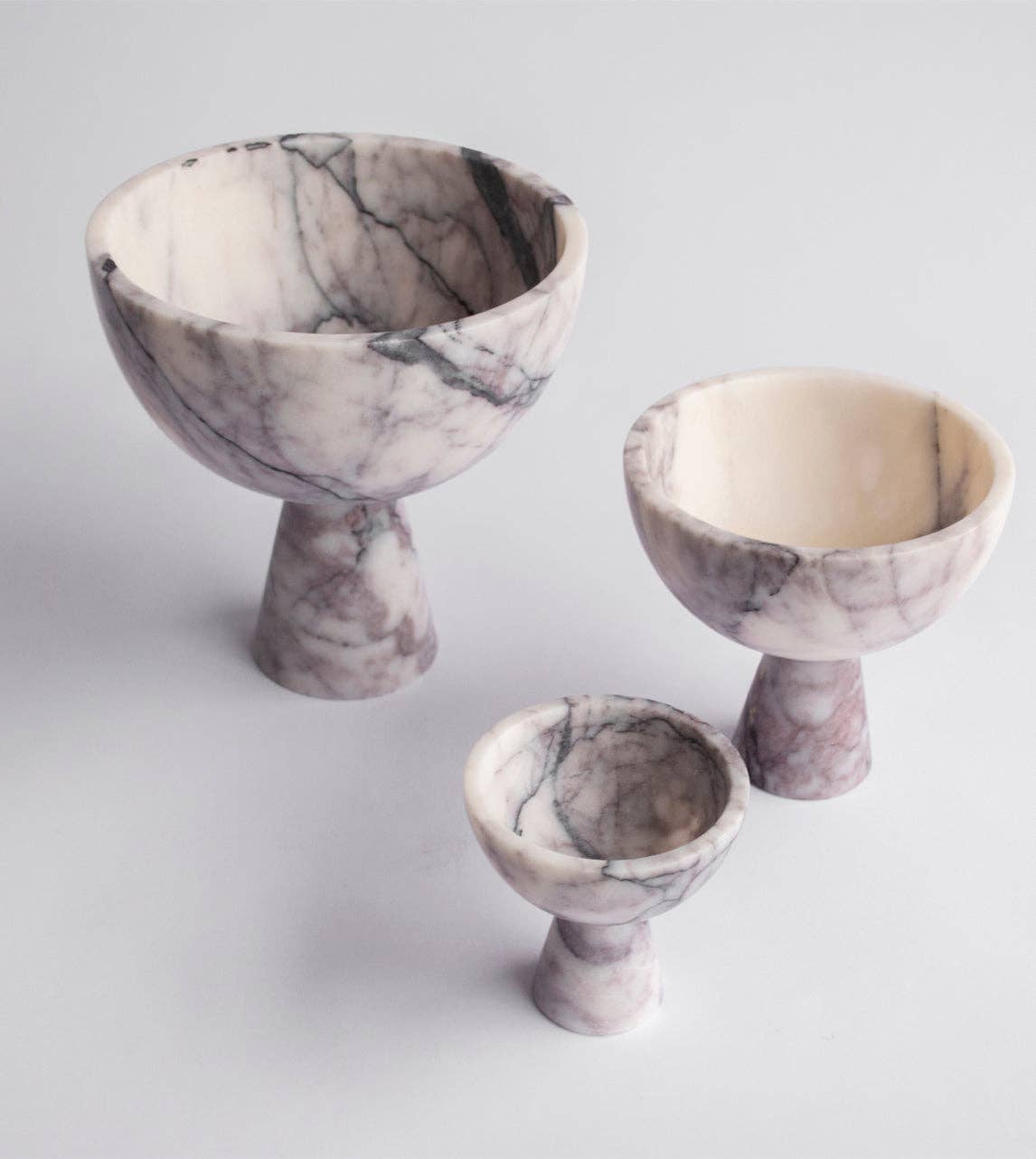 LILAC MARBLE PEDESTAL BOWL MEDIUM |