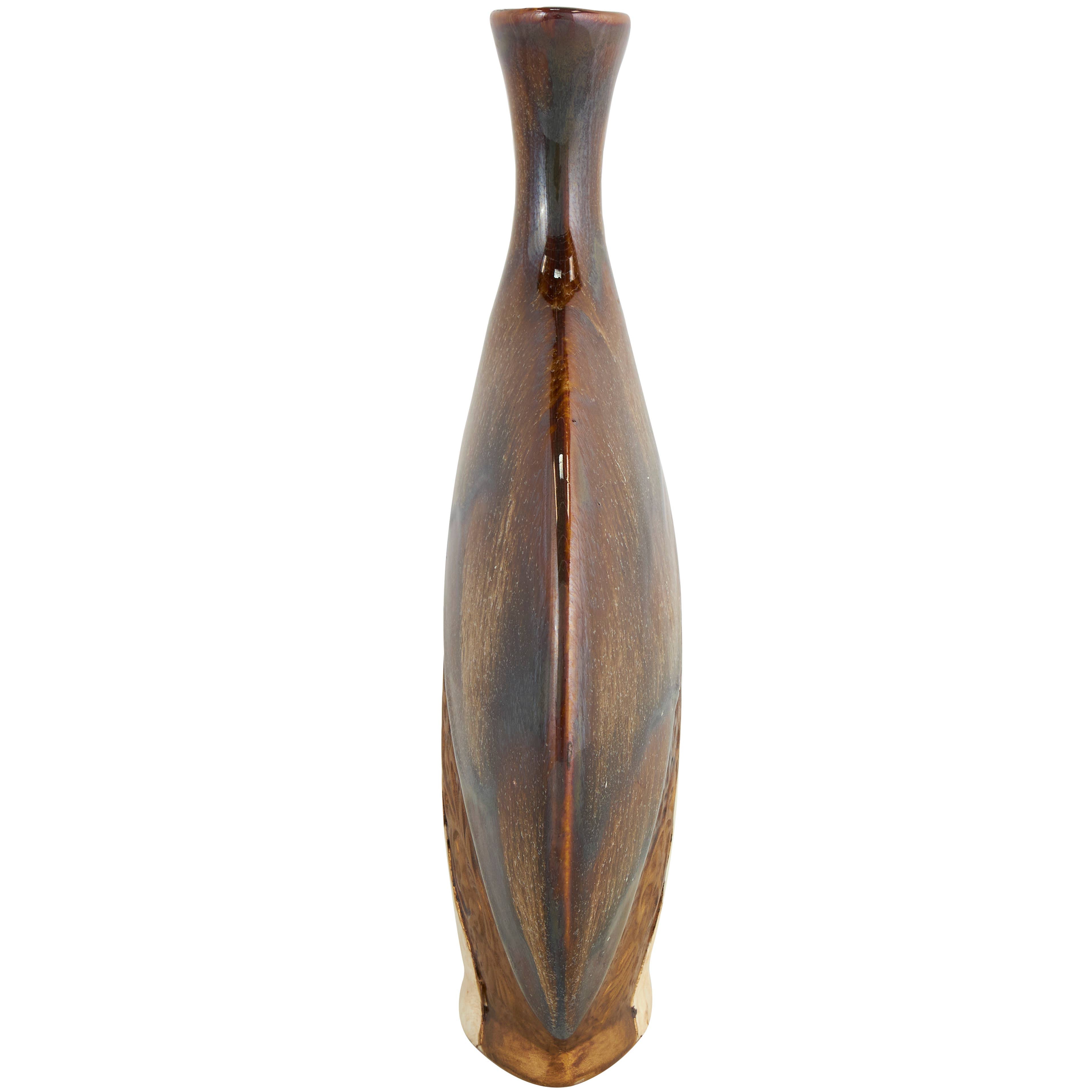 Traditional Brown Ceramic Vase'