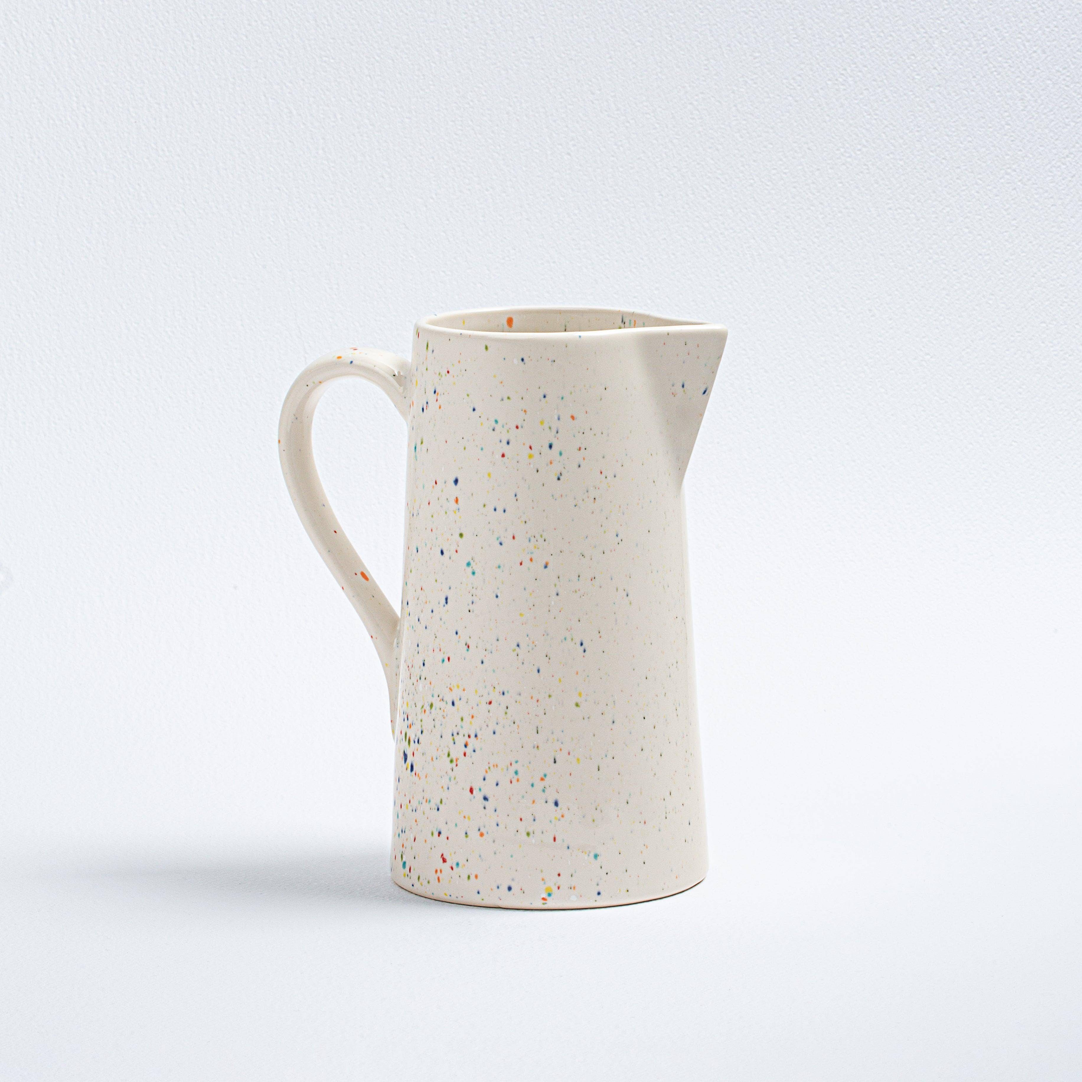 White Pitcher 51oz / 1.5L stoneware ceramic