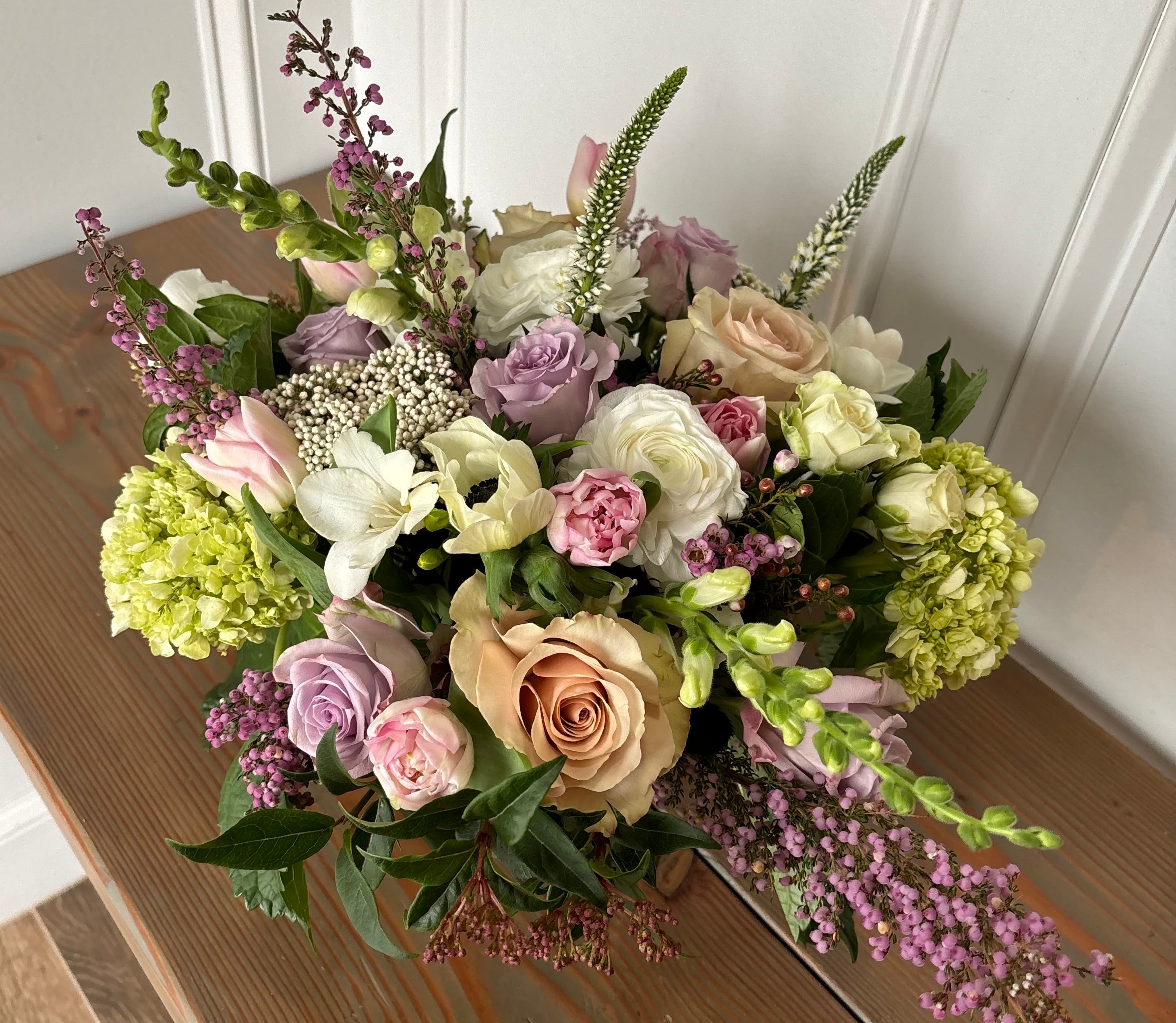 Thanksgiving Arrangement in Vase: Low Grande