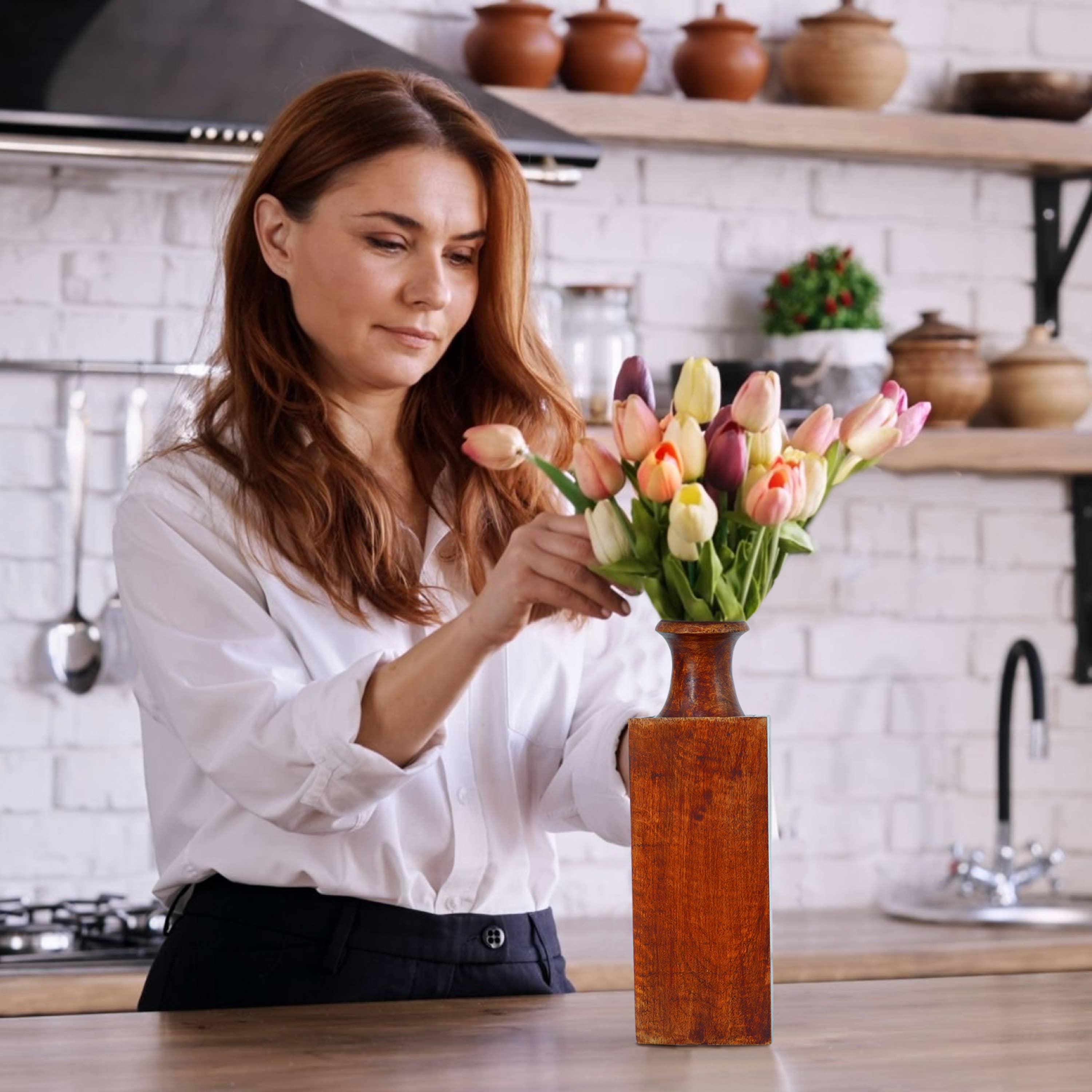 Kanha Mangowood Vase