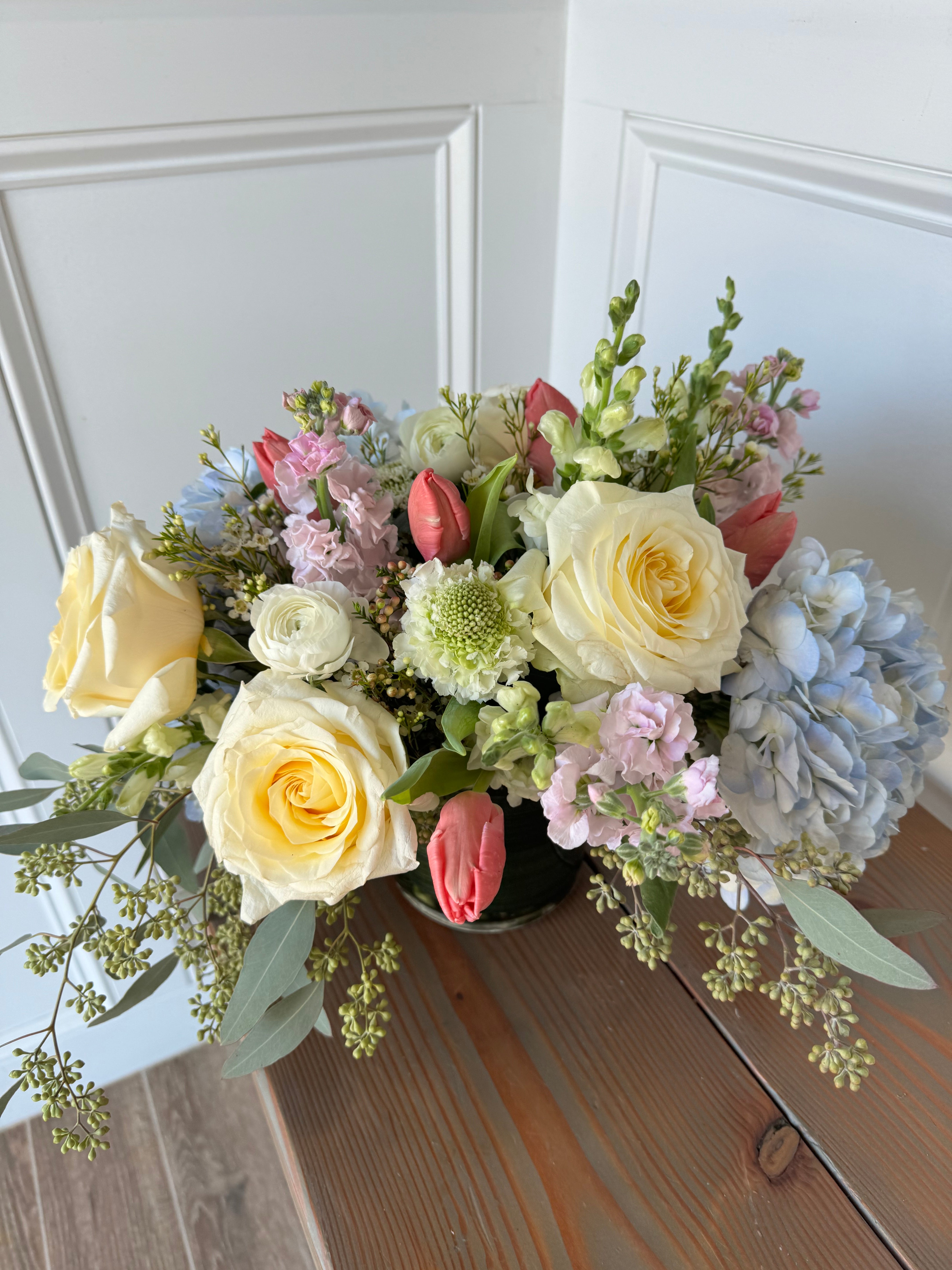 Arrangement in Vase: Petite Cylinder