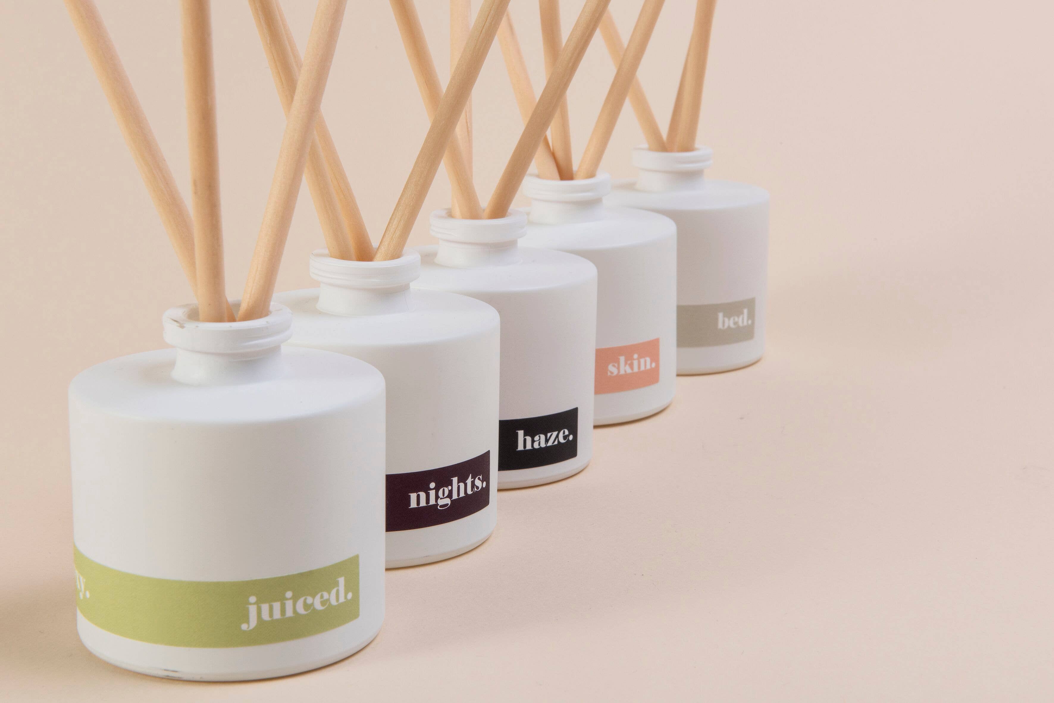 Aura Diffuser - White Woods + Amber Down