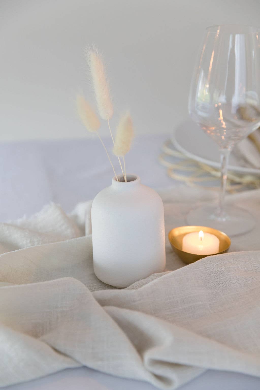 Ceramic Bud Vases: Black