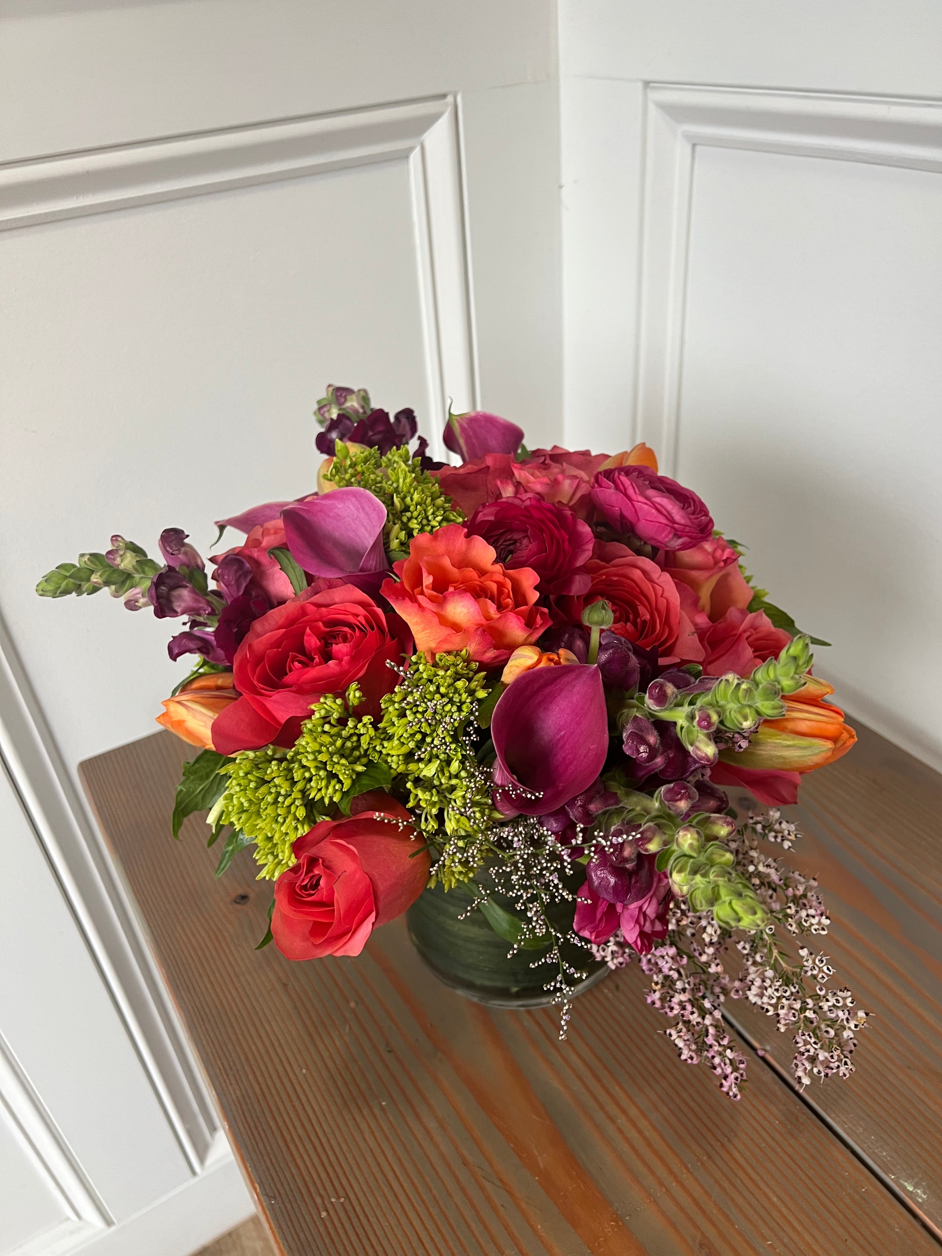 Thanksgiving Arrangement in Vase: Low Grande