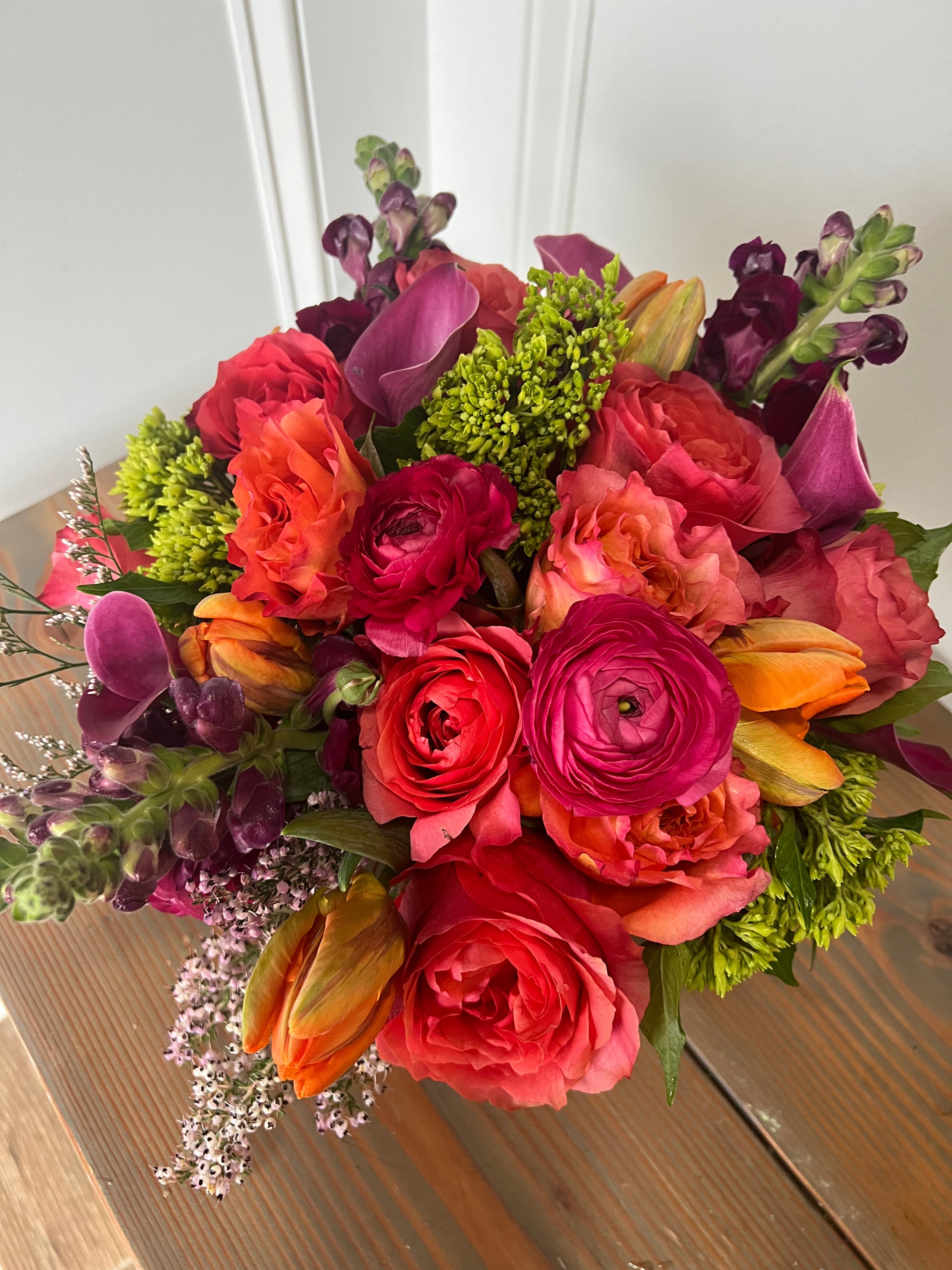 Thanksgiving Arrangement in Vase: Low Grande