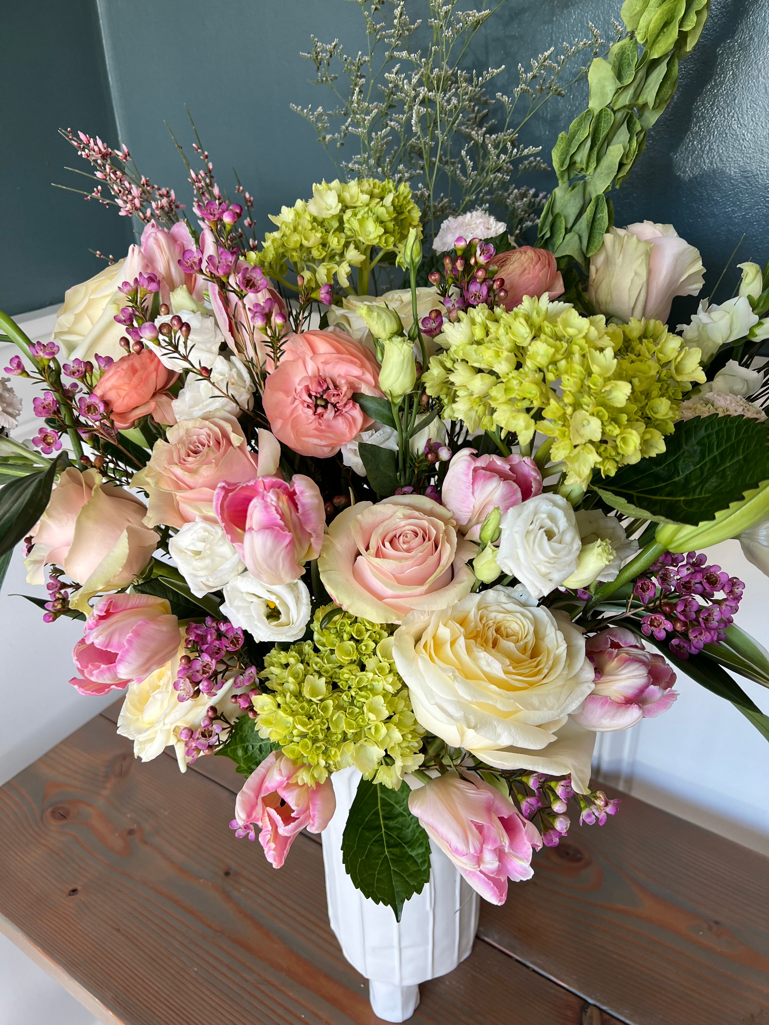 The Love Collection: Vase Arrangement/ Soul Mate