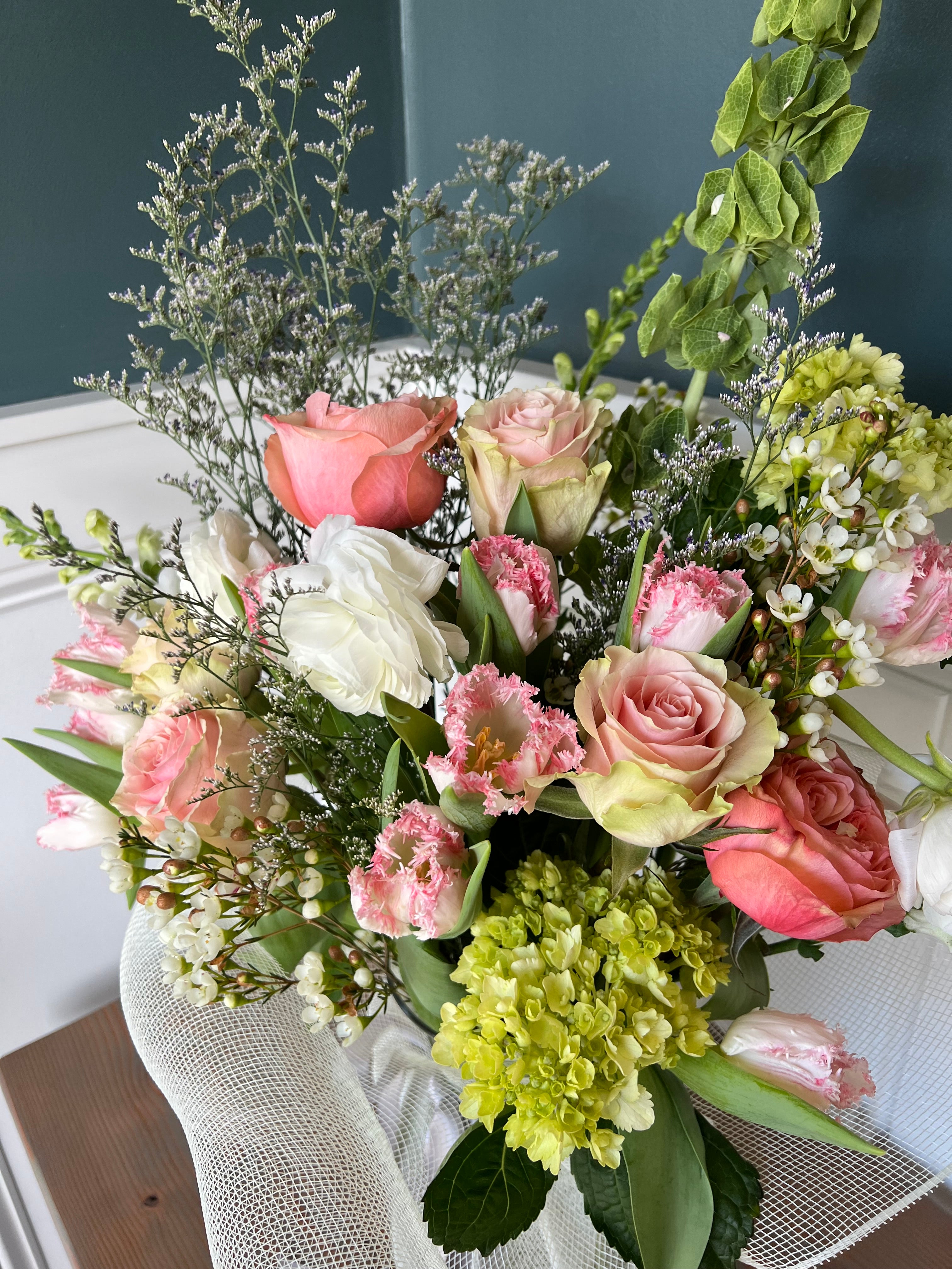 The Love Collection: Vase Arrangement/ Cosmic Connection