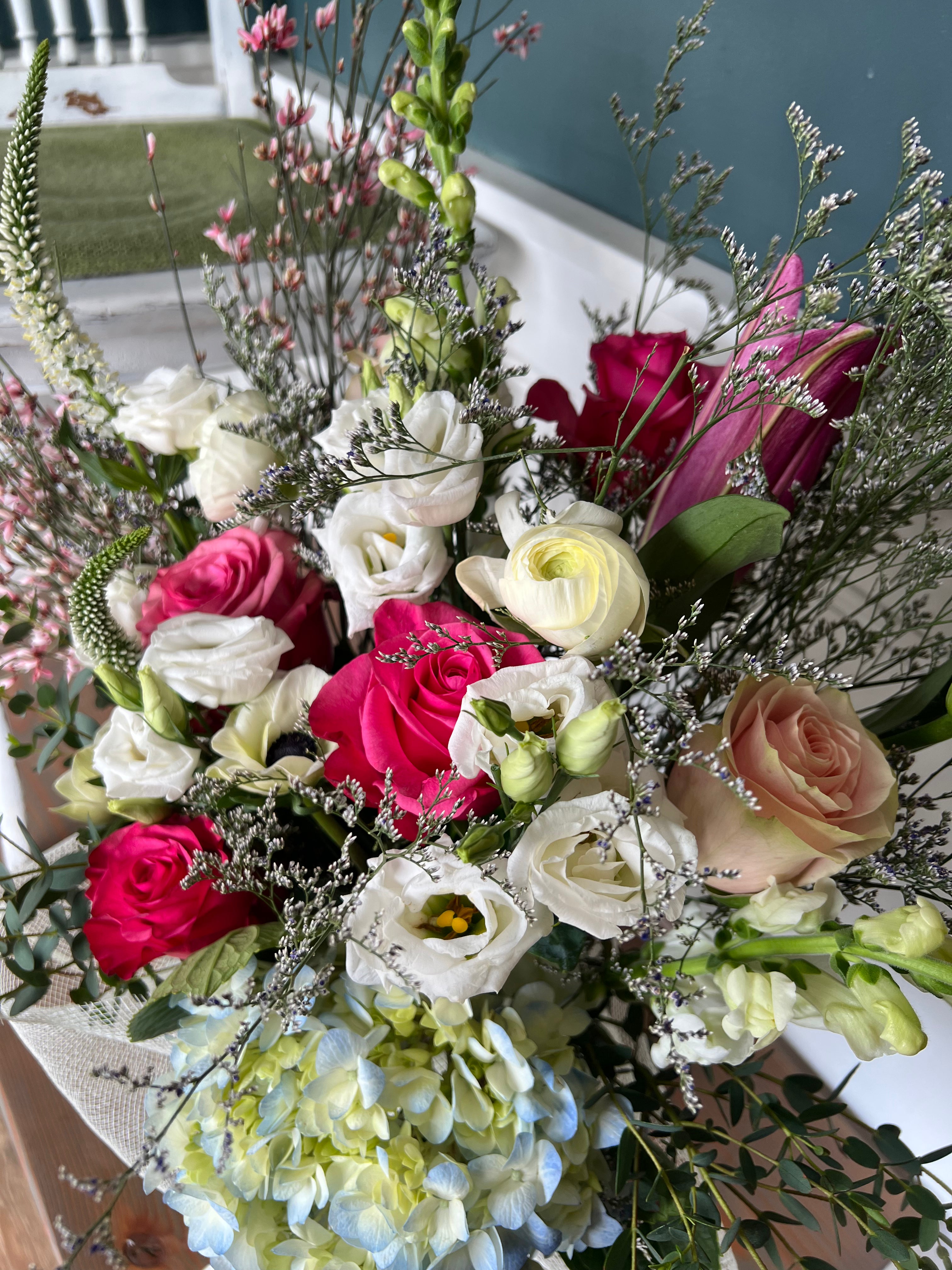The Love Collection: Vase Arrangement/ Cosmic Connection