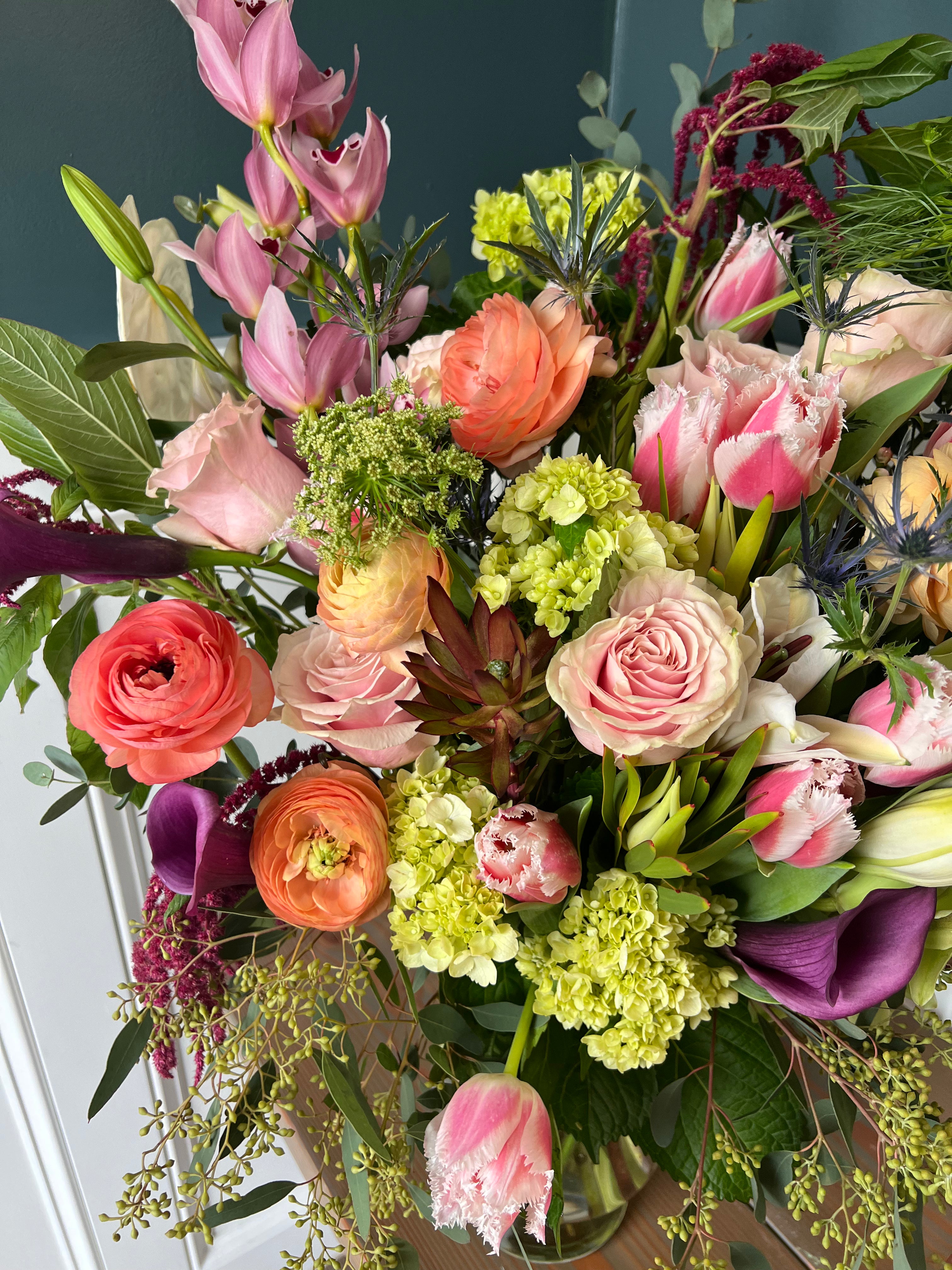 Arrangement in Vase: Supreme