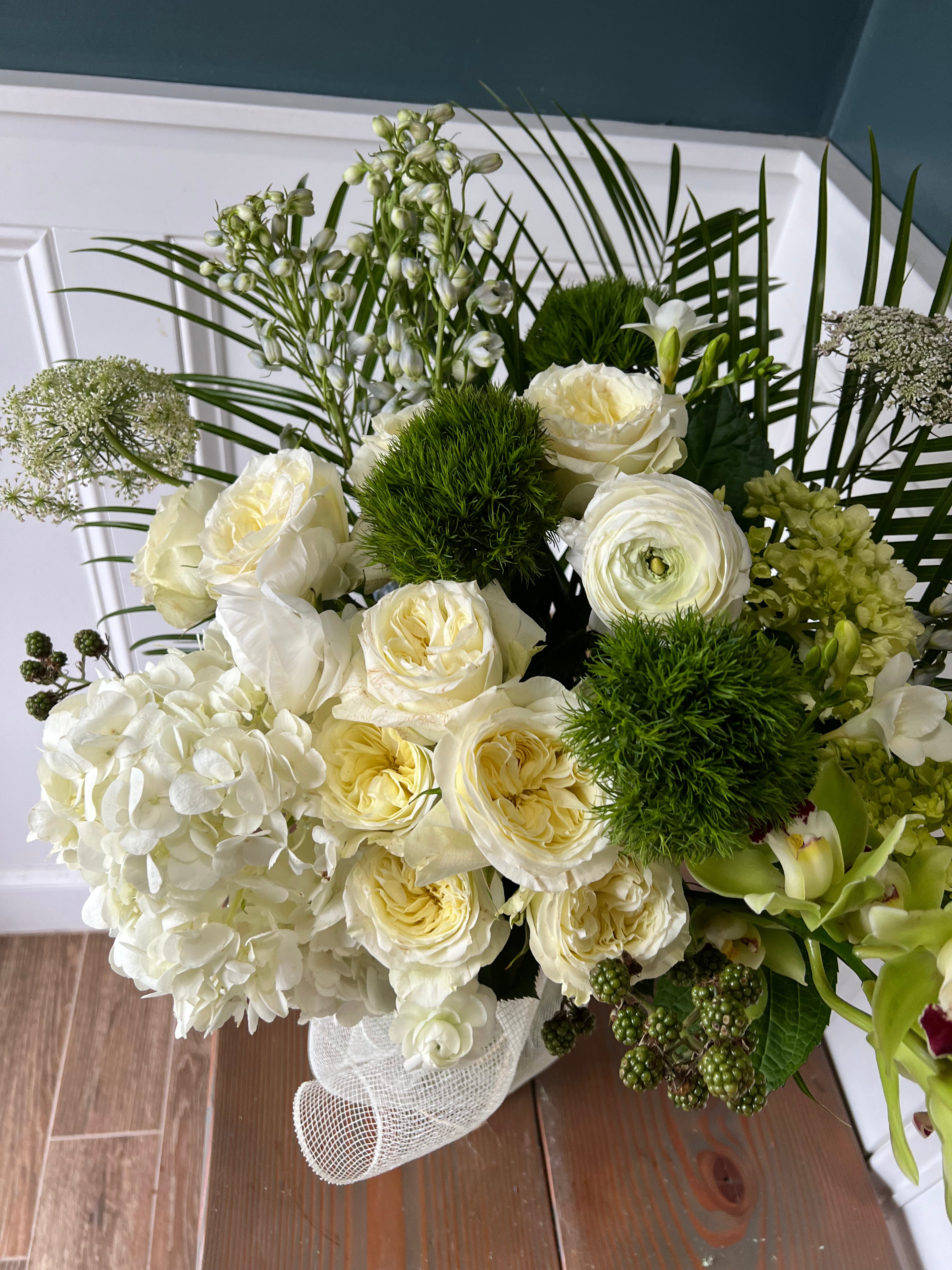 The Love Collection: Vase Arrangement/ Cosmic Connection