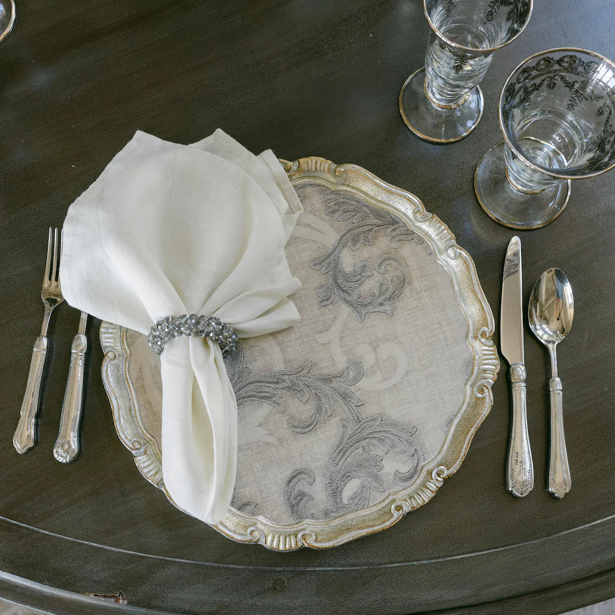 Florentino Damask Wooden Tray/Charger - New