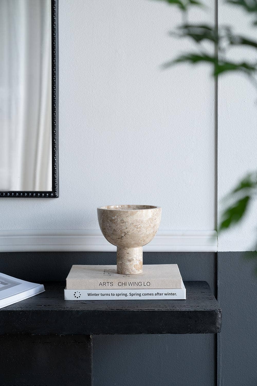 D6x6" Round Marble Pedestal Bowl - Cream