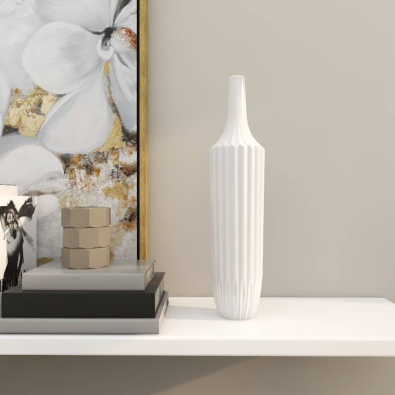 Modern White Ceramic Vase: 891520