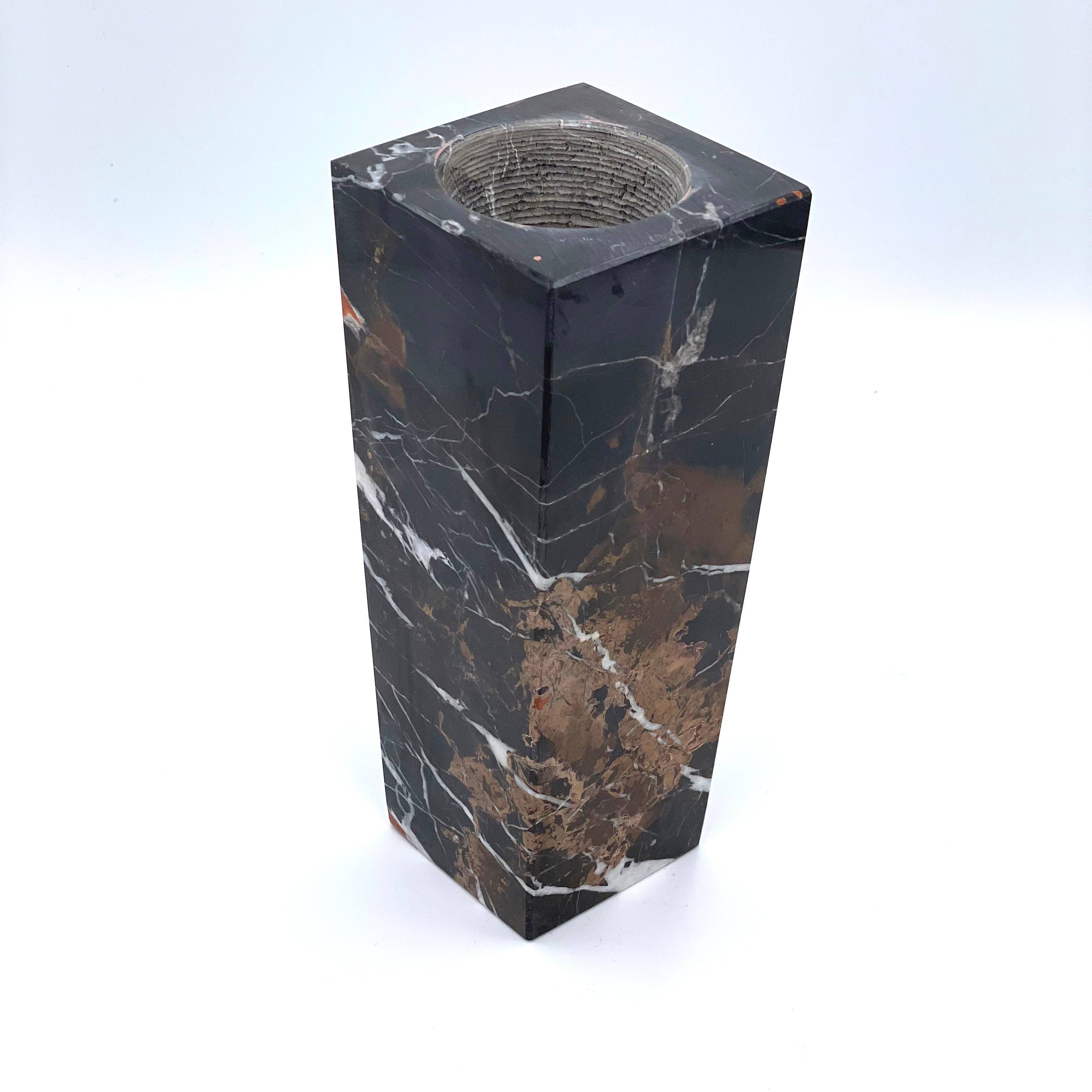 8" Square Vase in marble and onyx: Black Zebra Marble