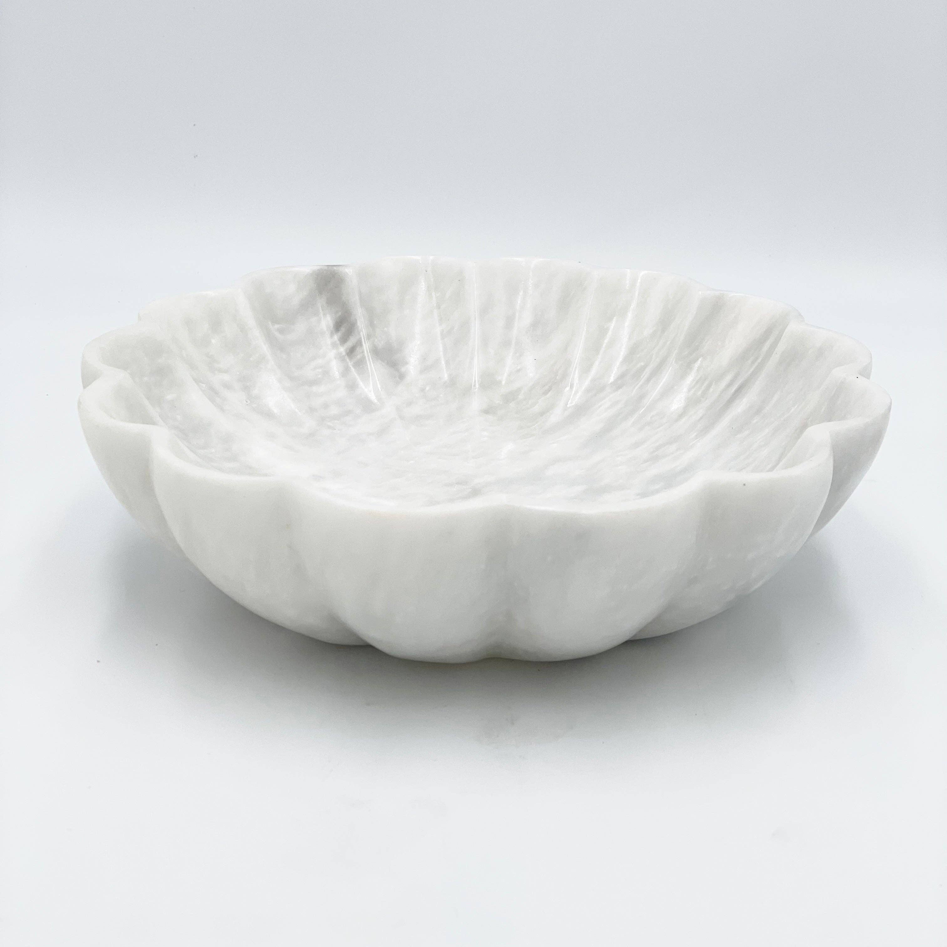Hand-carved Bowl in Marble and Onyx: Multi-green Onyx, beige