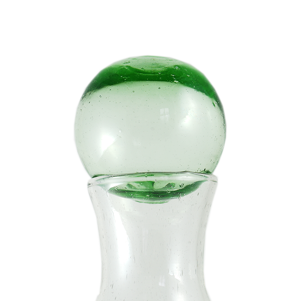 Clasico Large Glass Decanter with Topper: Dark Amber Sphere