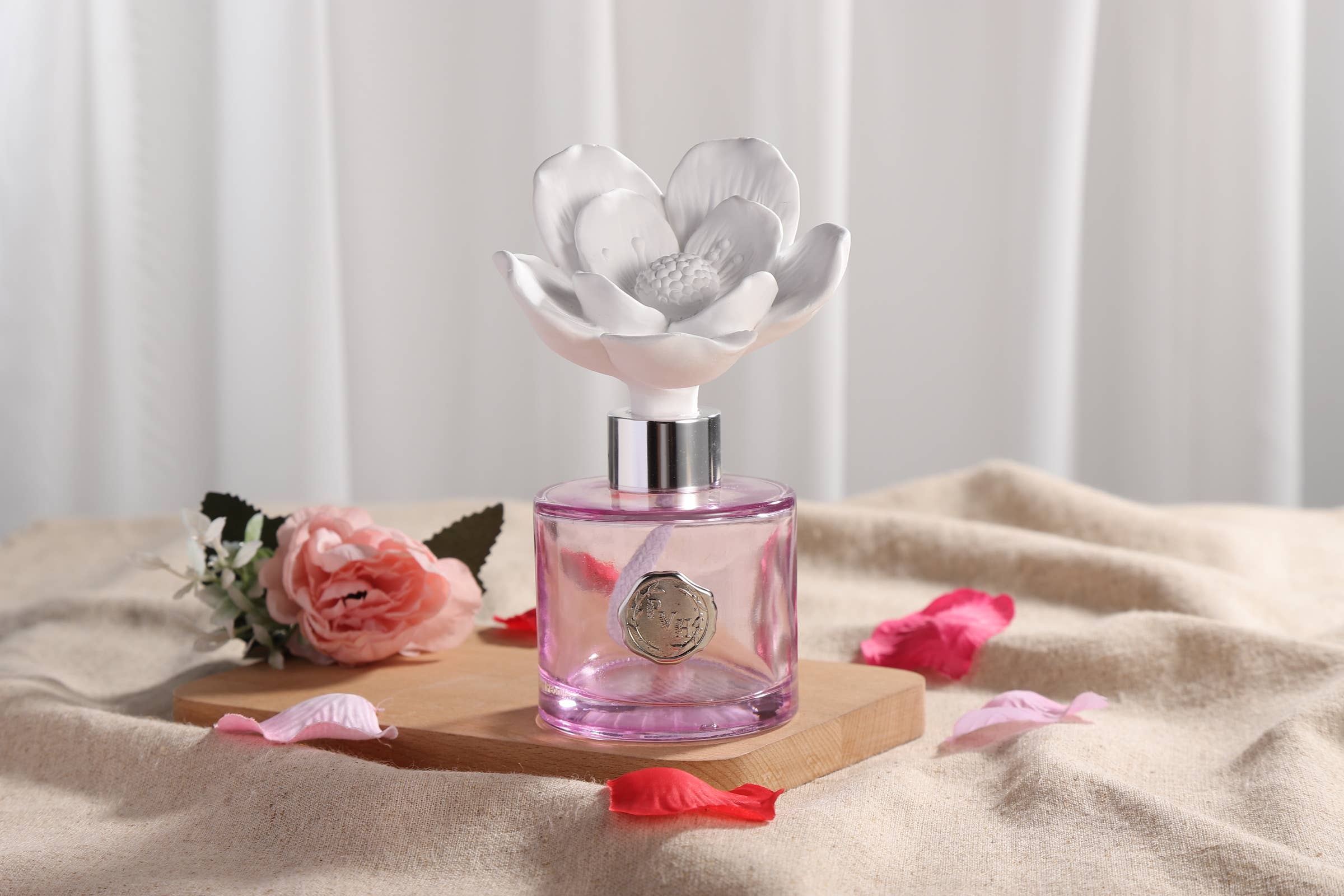 Lilac Magnolia Flower Diffuser Gift Set - Velvet Petunia