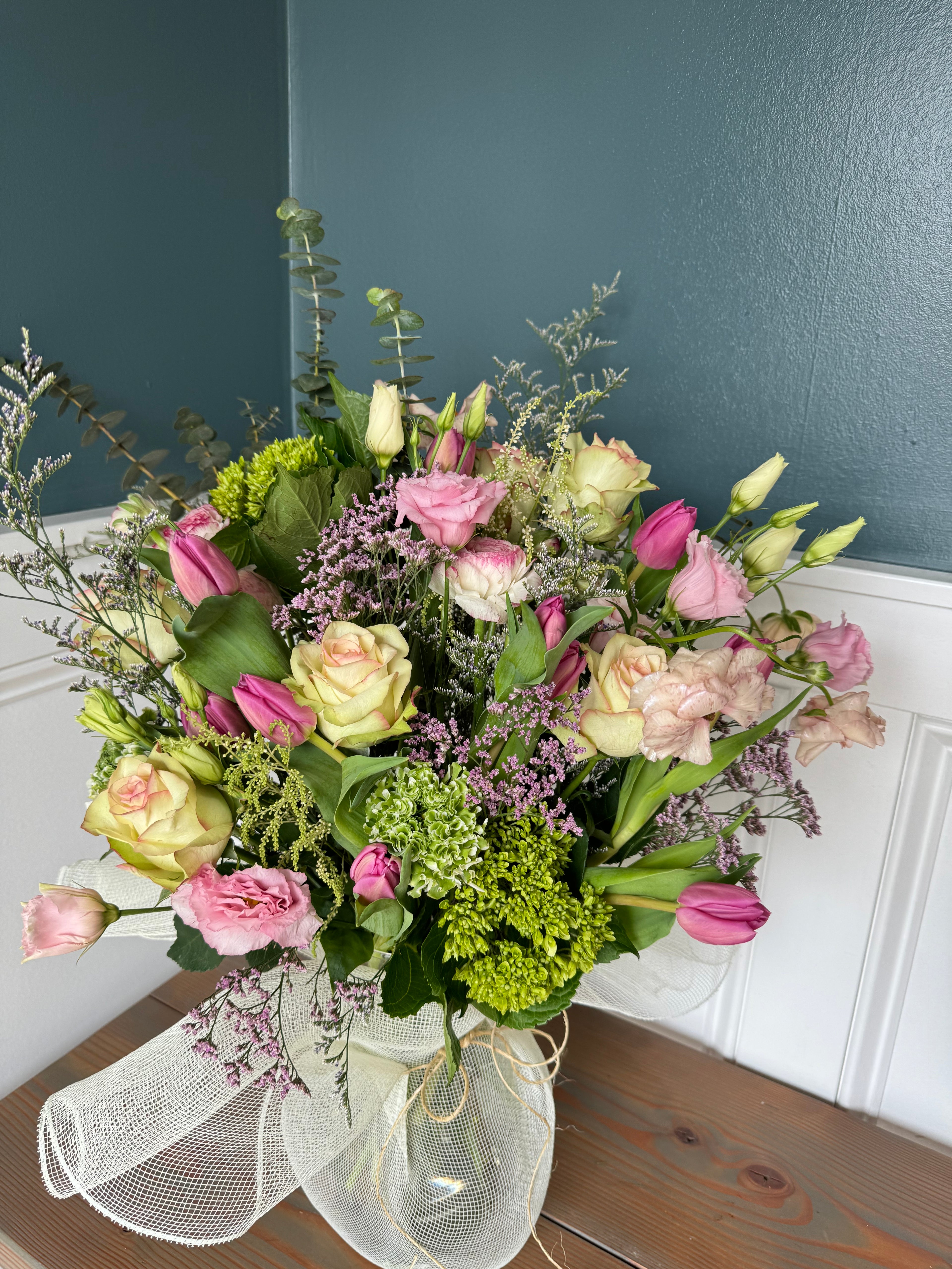 Grande Vase Arrangement