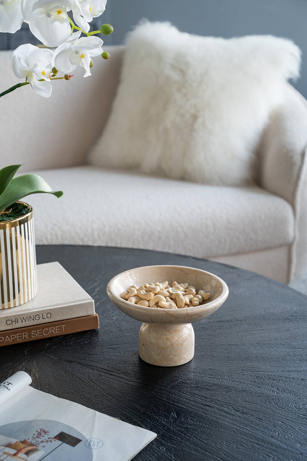 7x7x4" Marble Elegance Pedestal Bowl