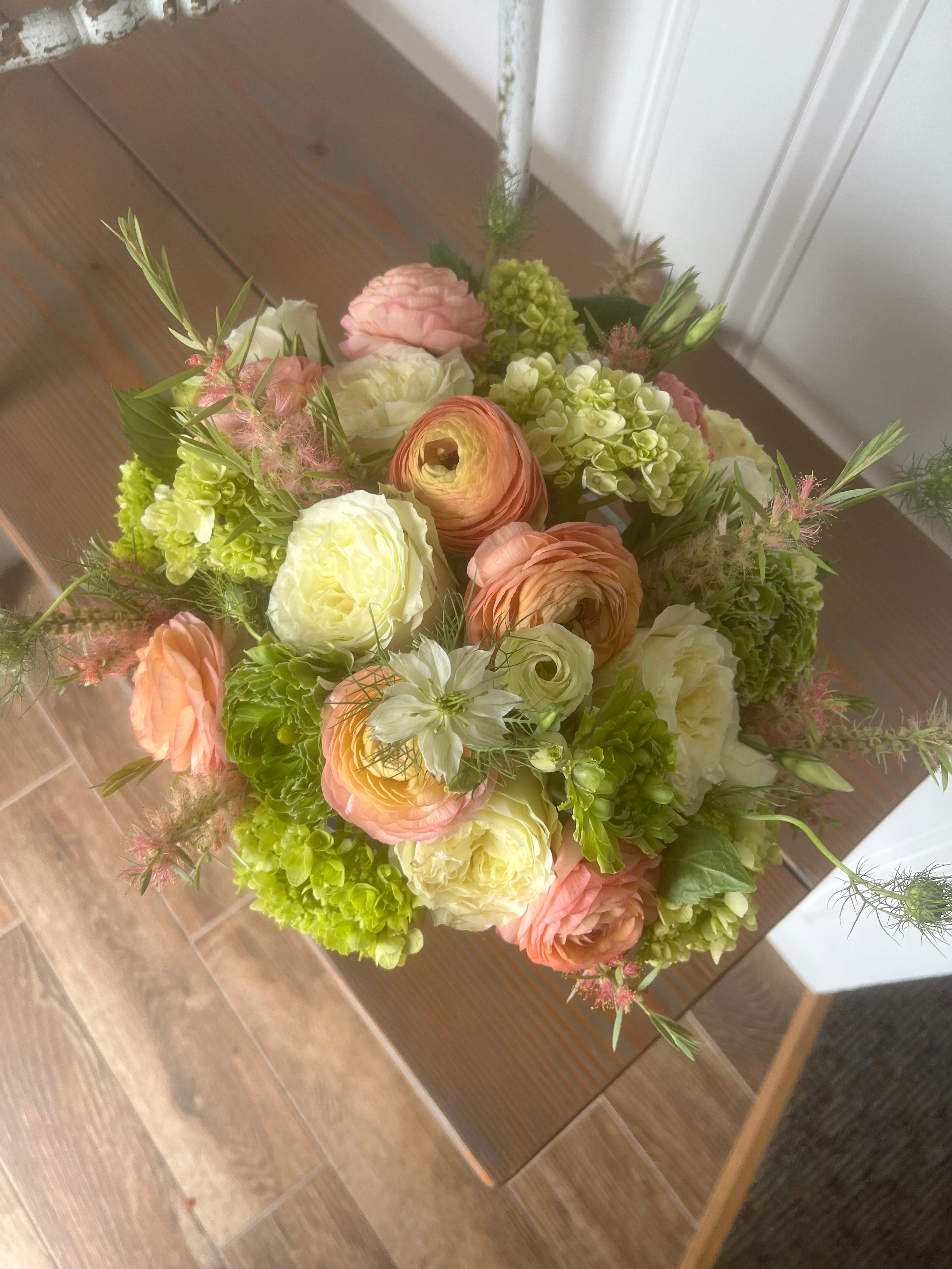 Grande (Low) Vase Arrangement