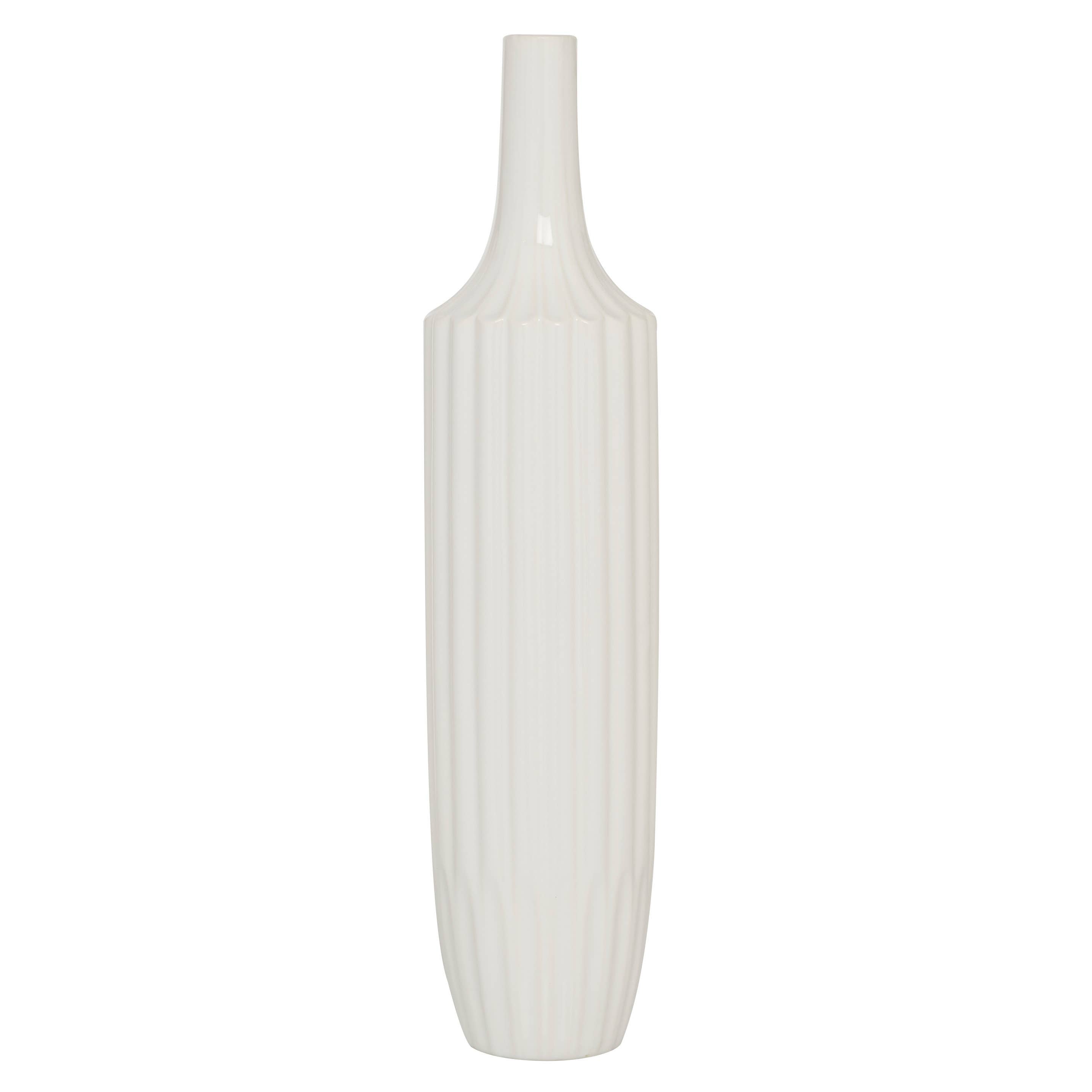 Modern White Ceramic Vase: 891520