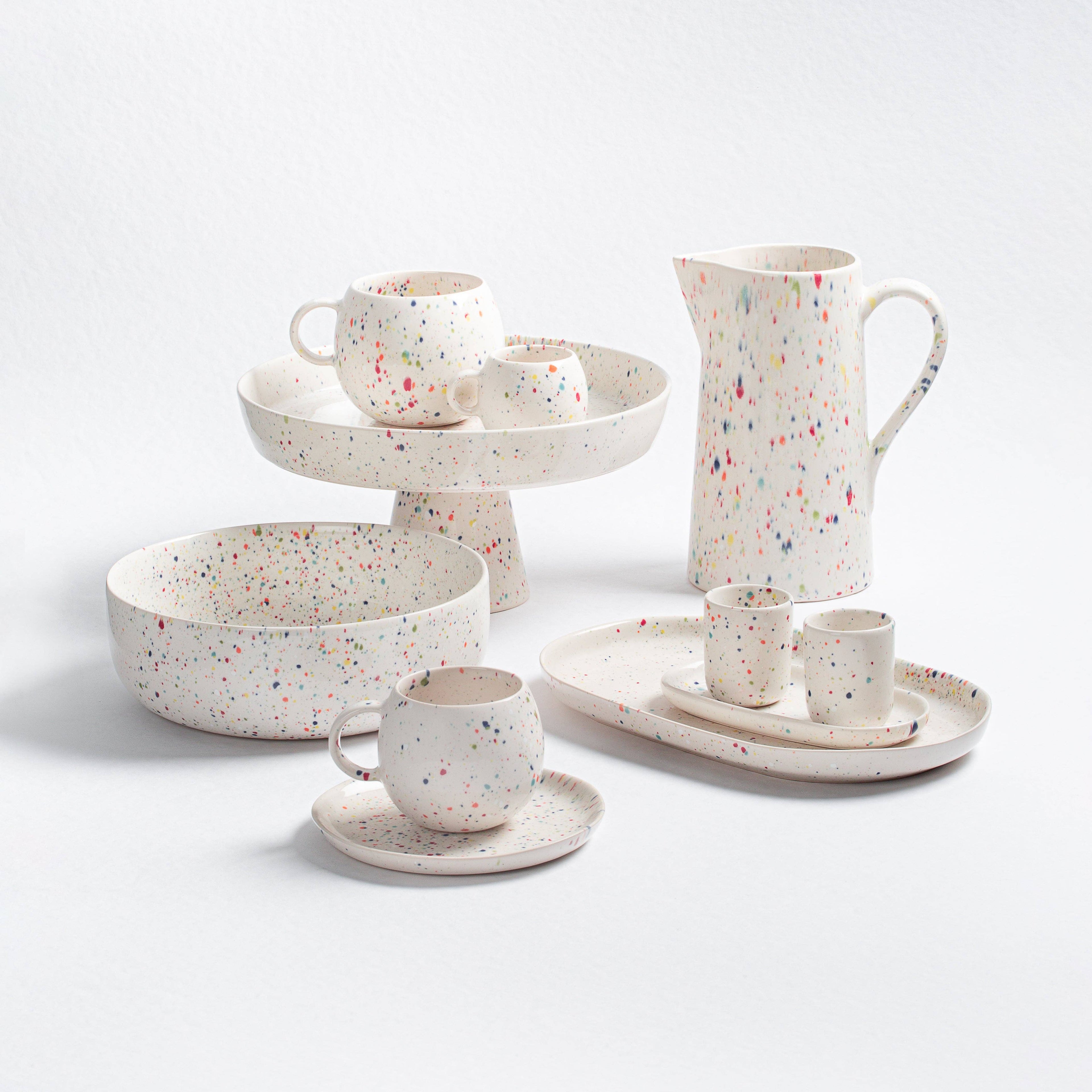 White Pitcher 51oz / 1.5L stoneware ceramic