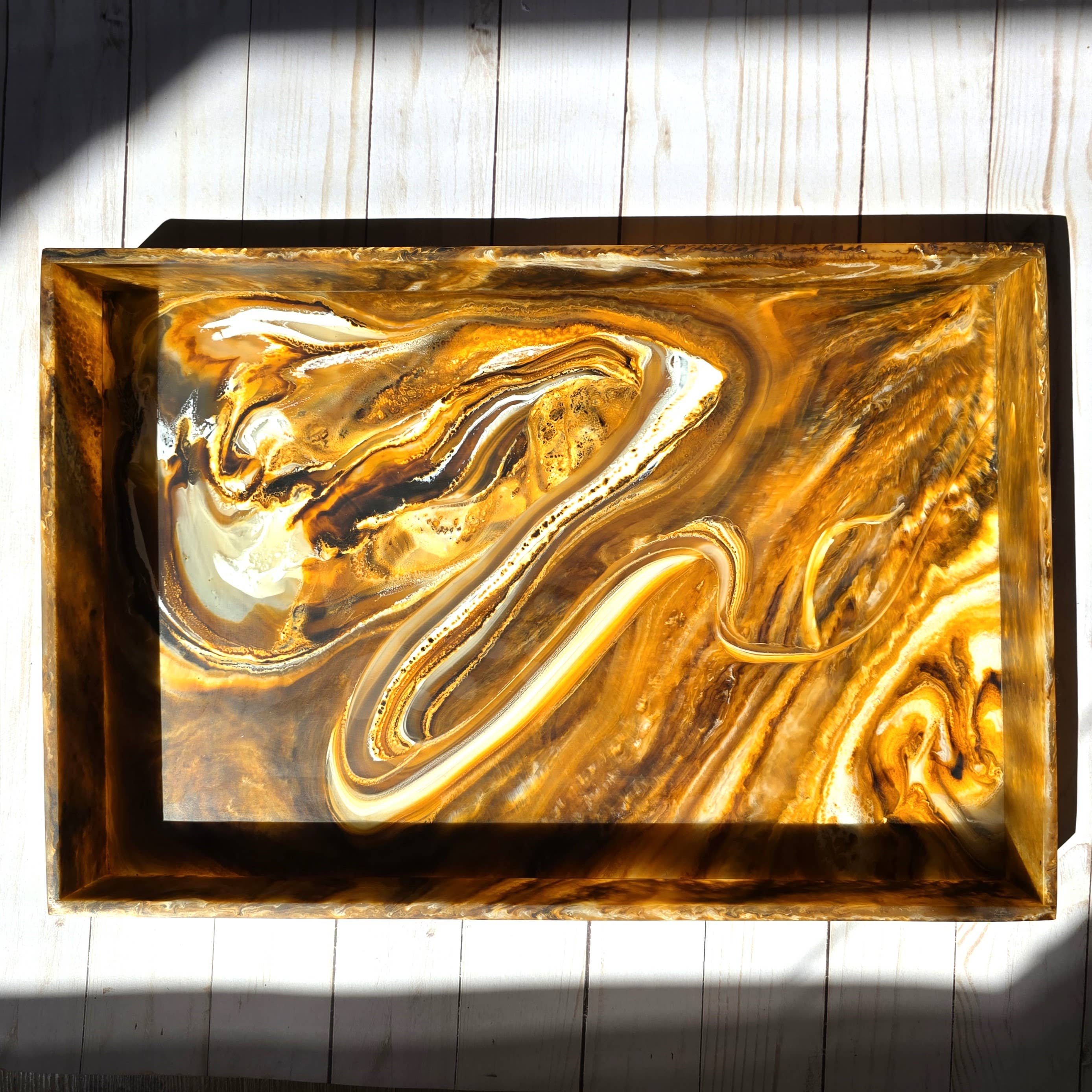 Swirl Brown Hand Poured Resin tray - Large Size