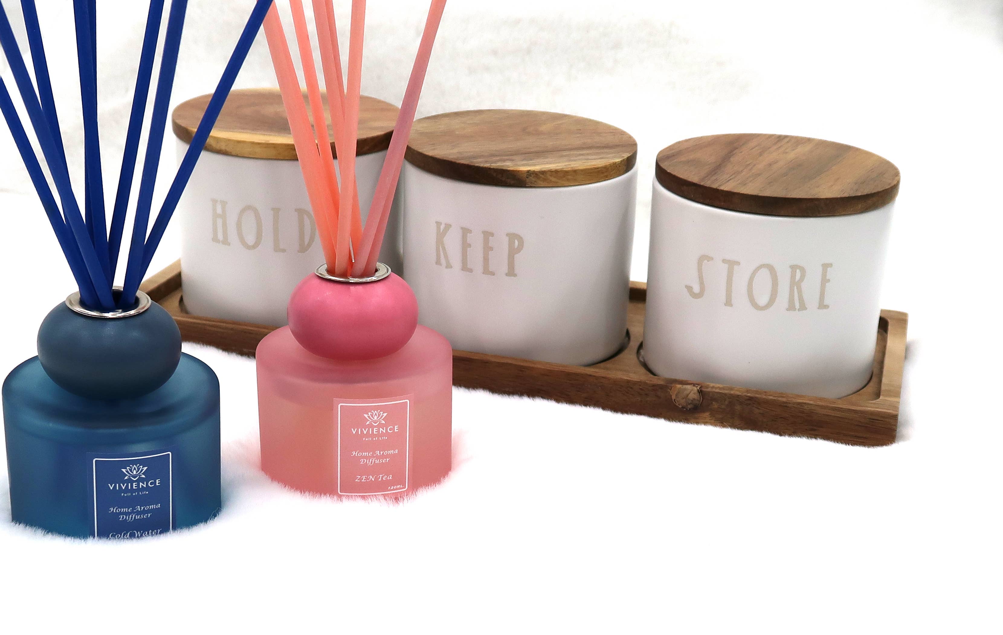 Set of 2 Diffusers - Blue, Pink