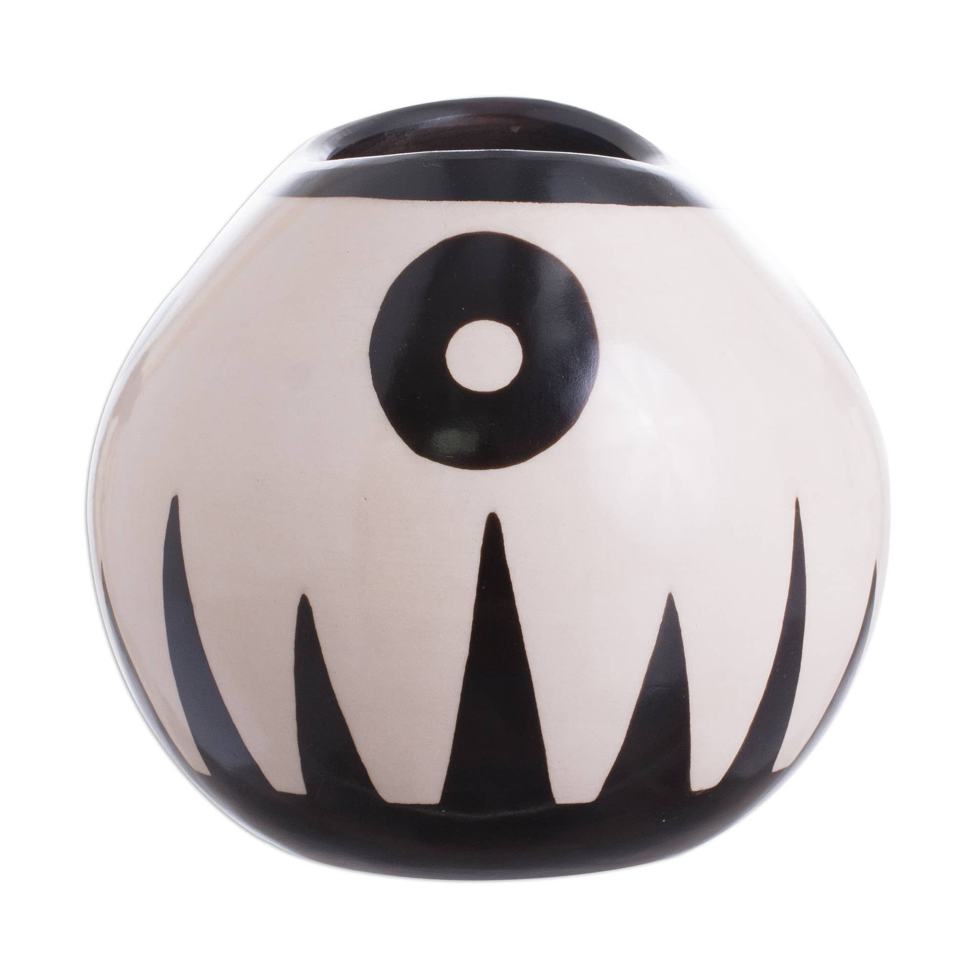 Chulucanas Spirit Ceramic Decorative Vase