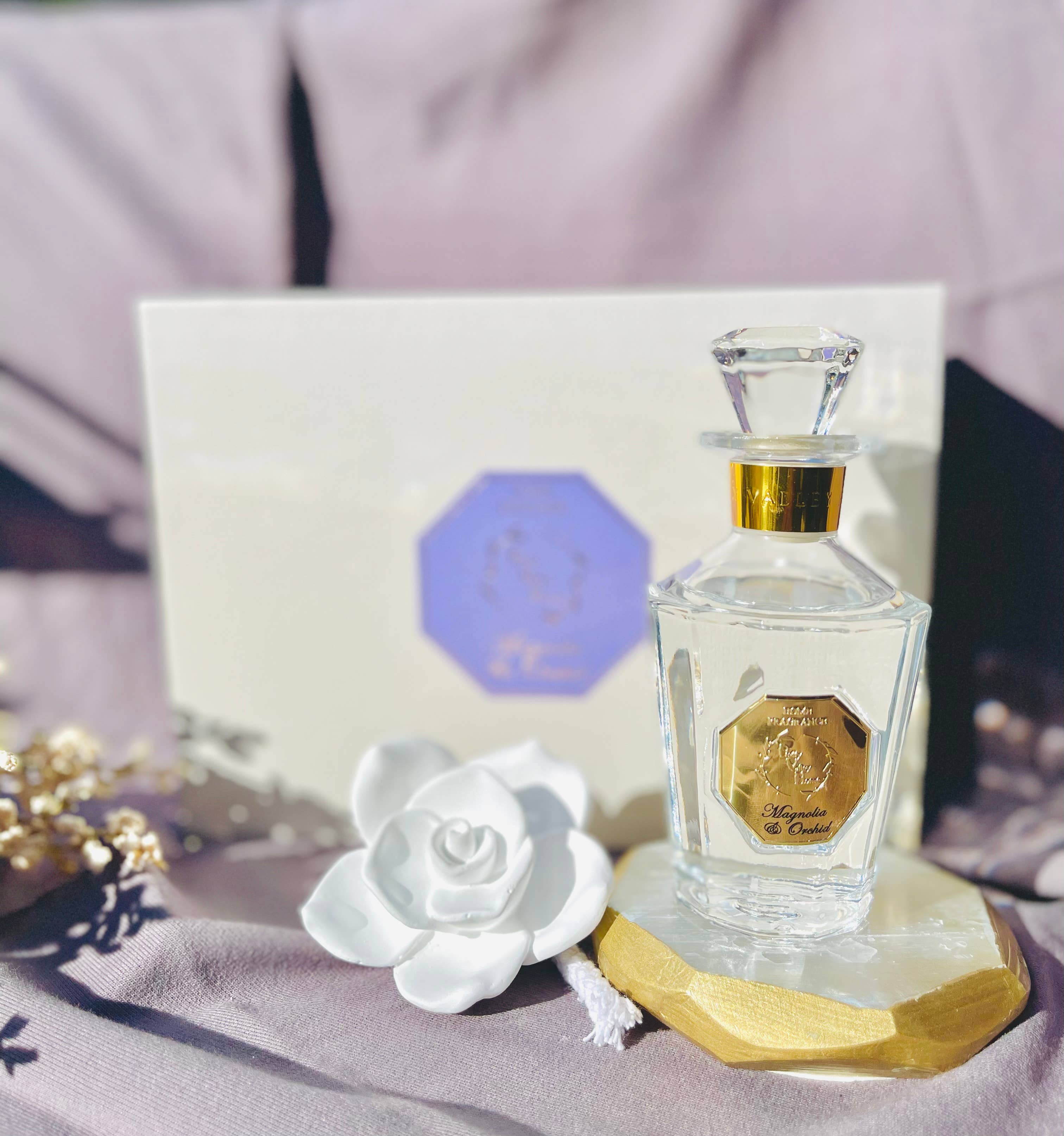 Vintage Rose Ceramic Diffuser -Magnolia & Orchid