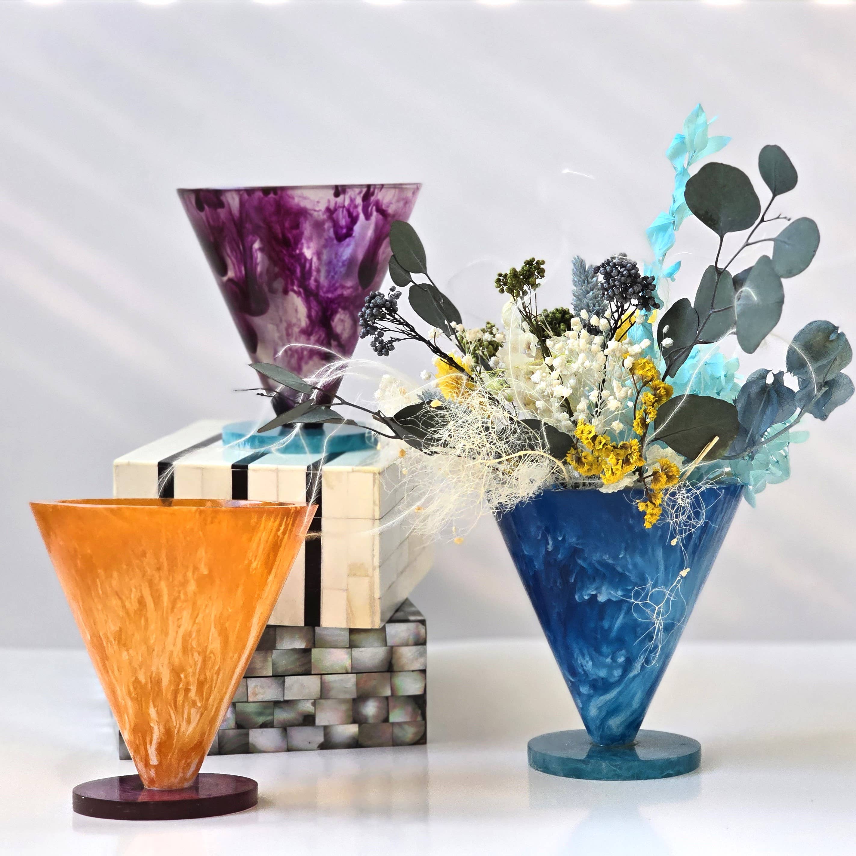 Handmade Multi Color Resin Flower Vases - Dry Flowers Pot: Purple