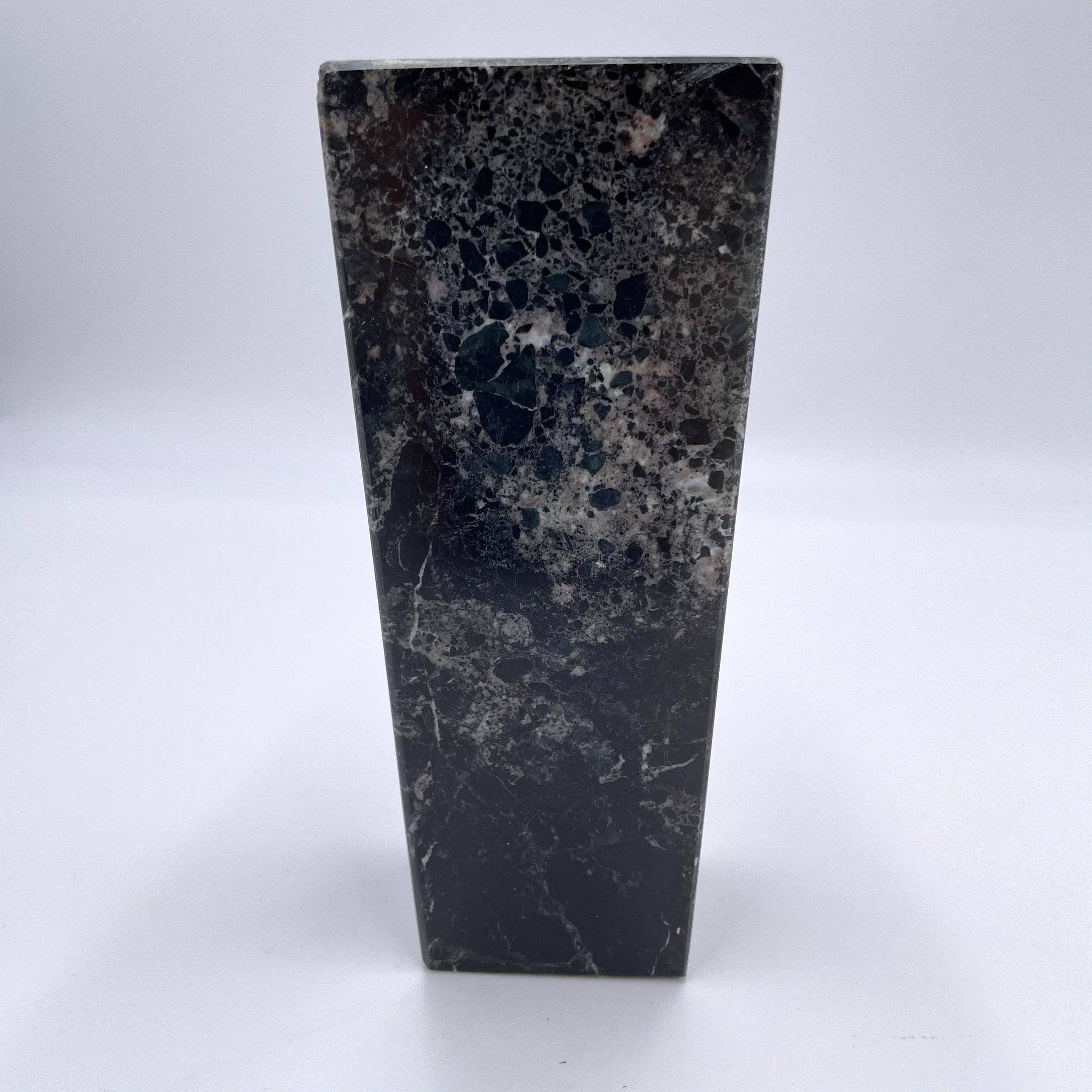 8" Square Vase in marble and onyx: Black Zebra Marble