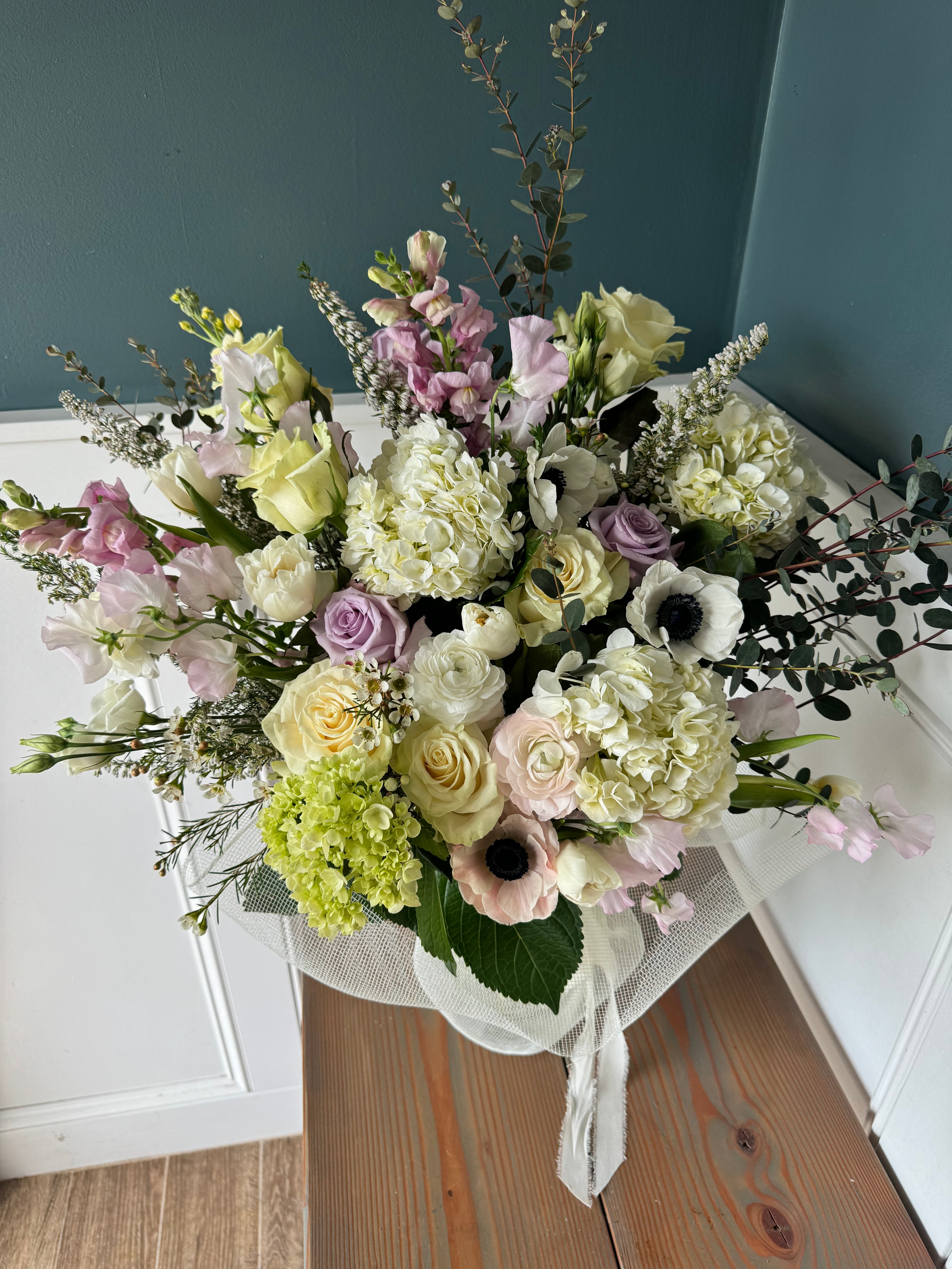 Mother's Day: Deluxe Vase