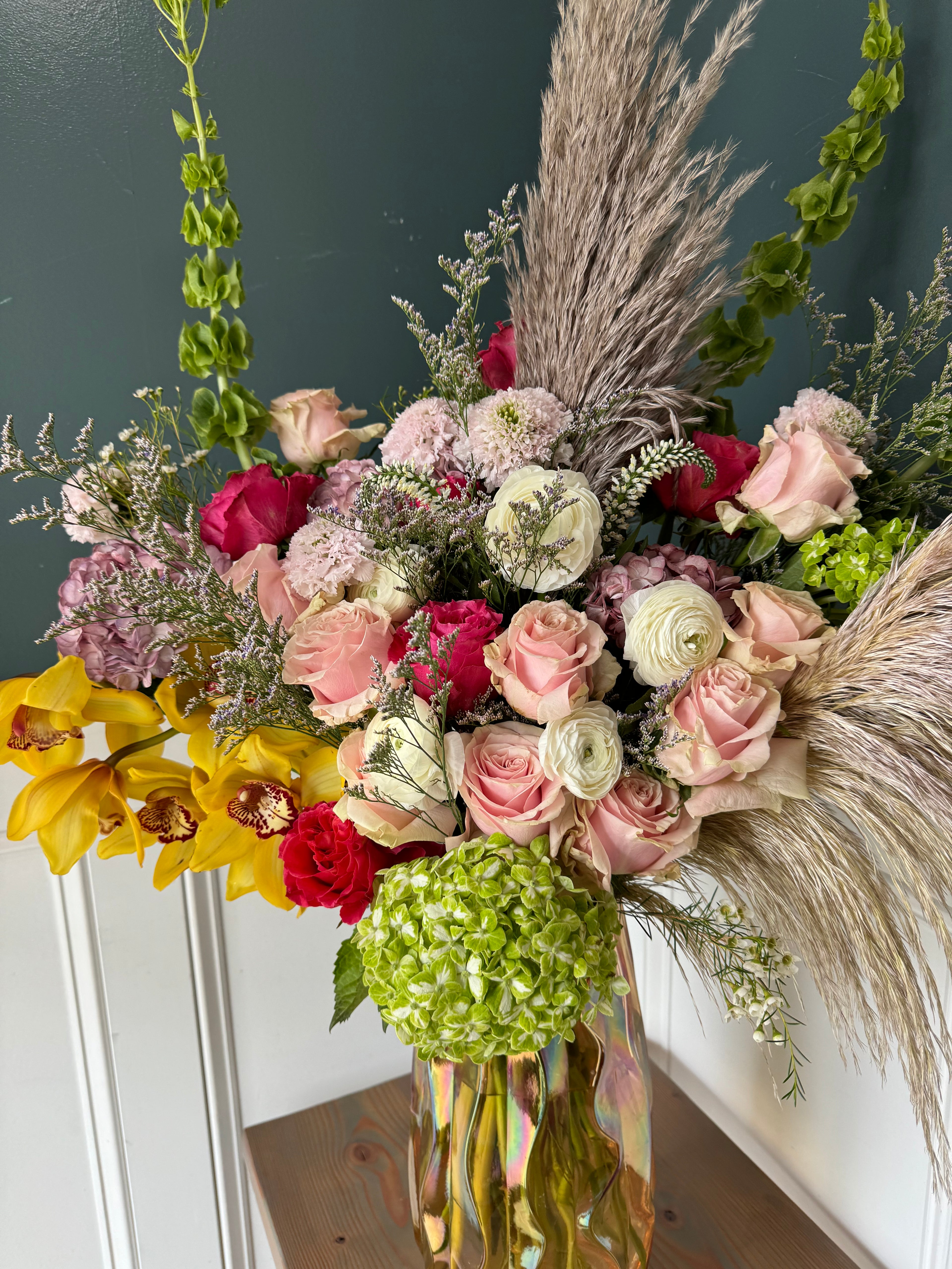 Extreme Vase Arrangement