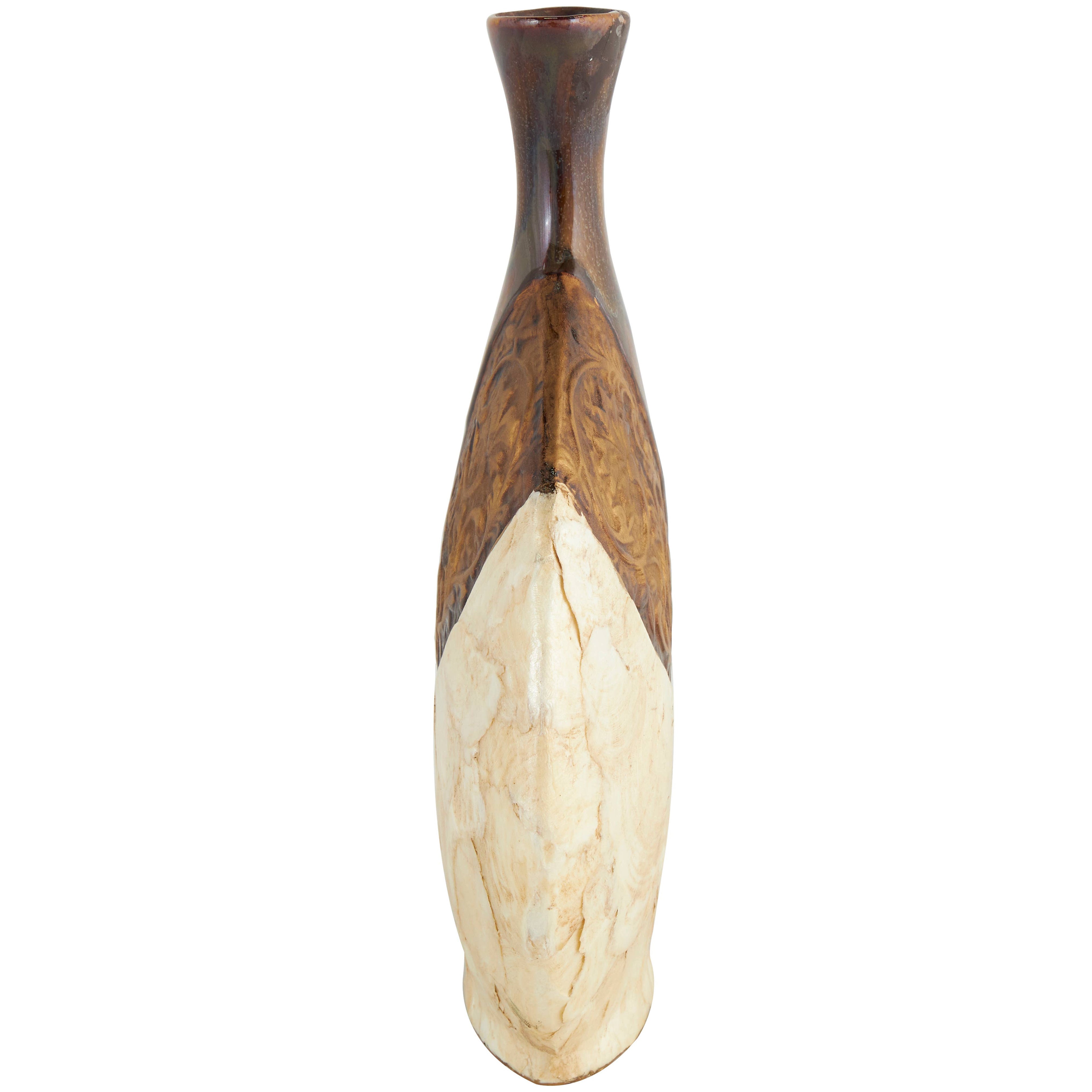 Traditional Brown Ceramic Vase'