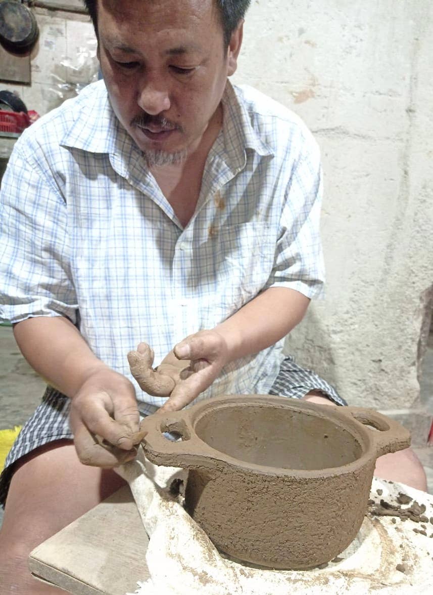 Longpi Pottery Platter