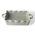 Cozina Gray Ruffled Baker